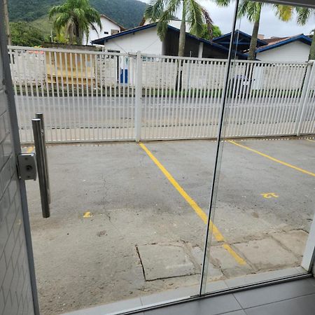 Aparts Lesther Ubatuba Exterior photo