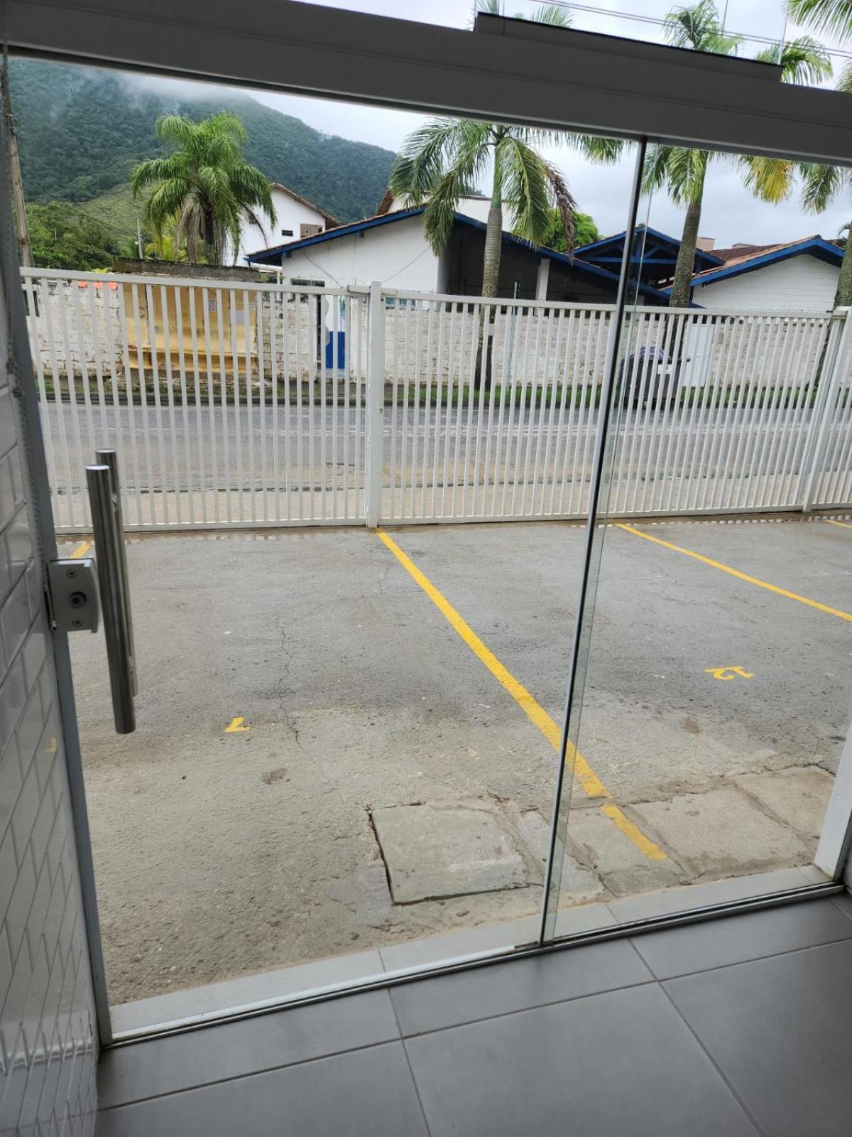 Aparts Lesther Ubatuba Exterior photo